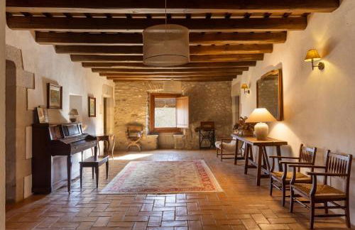 Masia elegant amb jardí i piscina - Photo 23