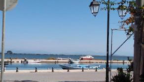 Hellenes house - Photo 3