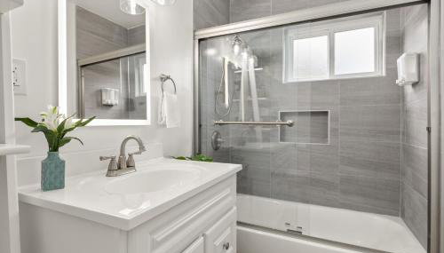 Central Apartment in a Hip Walkable Neighborhood NRP23-01143 - Foto 5, Shower