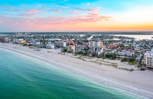 All Seasons Vacation Resort by Libertè - Photo 55