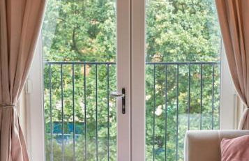 Modern Two Bedroom Wokingham Apartment, En Suite, Free WiFi, On Site Parking, Sleeps 4 - Foto 11