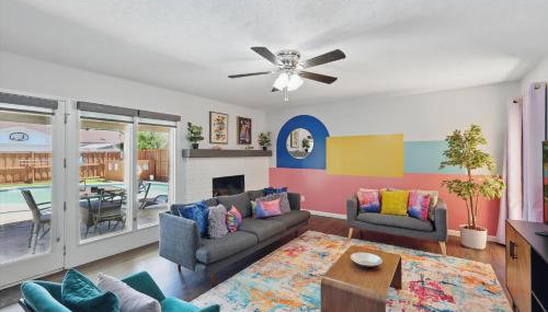 Modern & Chic 4BD,2BA - Pool, Hot Tub, BBQ Grill - Foto 2