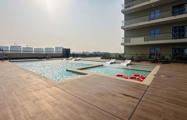 Waves - Stylish 1BR Close to IMG World & Global Village - Photo 19