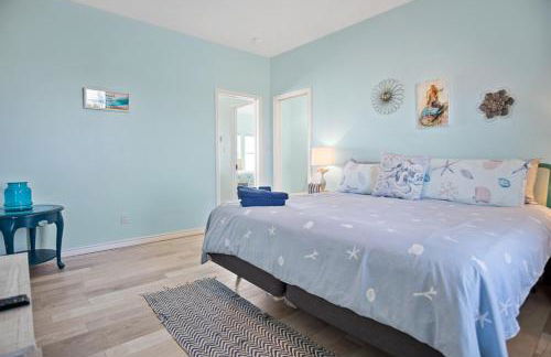 Splash Spacious 3BD 3bath Beachfront! Steps to Beach! - Photo 20