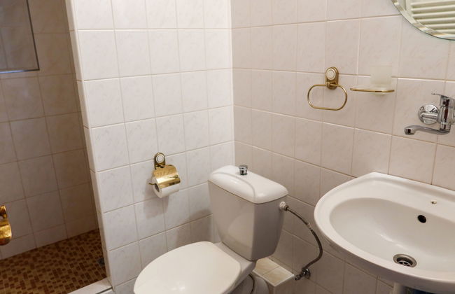 8 bedroom House in Harrachov with garden - Photo 28