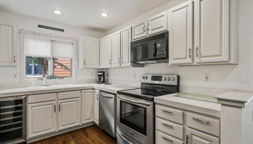 153 McCloud The perfect location! Enjoy the sun drenched deck - Foto 4