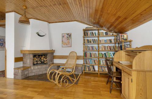 Przytulne Apartamenty w Klimatycznym Domu nad Białką w Otoczeniu Górskich Krajobrazów by Noclegi Renters - Foto 3