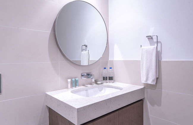 YOUR STAY Apartments Luxury Beachfront Living - Photo 36