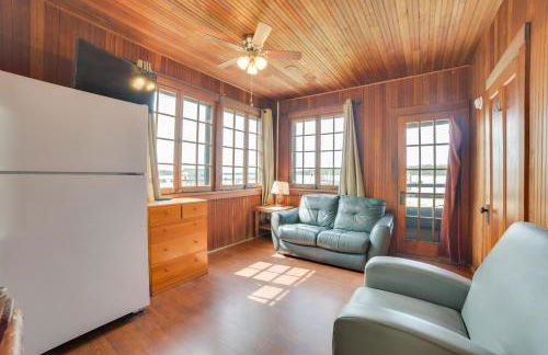 Fish, Boat and Swim Cedarville Gem 6 with Dock Access - Foto 5