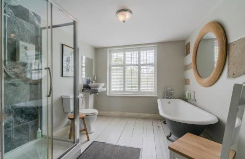 The Hunting Lodge at Ragley Estate - Photo 28