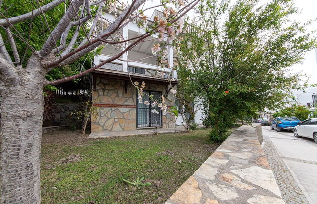 Sea View Huge Private Villa With Terrace in Bodrum - Photo 5