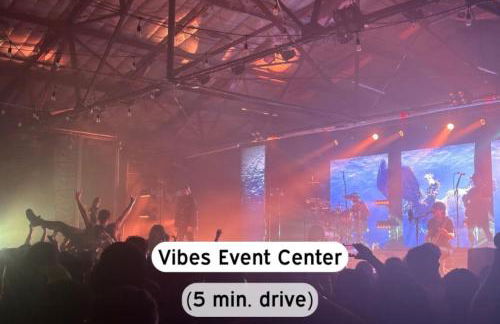 Cozy 2BR-w Parking, Near Rvrwalk, Dome & Conv Ctr - Foto 11