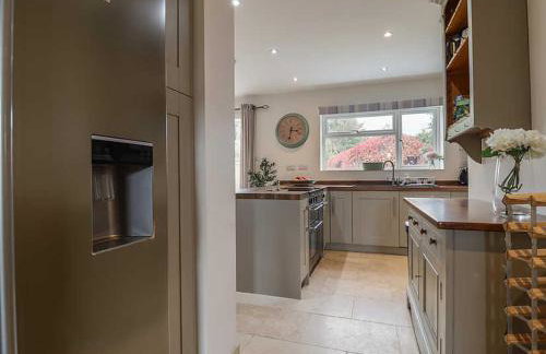 King Arthur's Rest House, Hot Tub & Garden Sleeps 10 - Foto 45