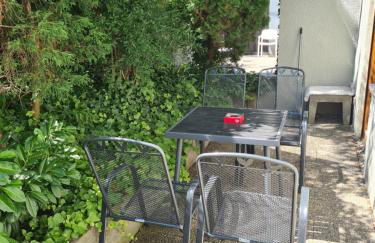 WellandHome Aalen - Business Apartment - 4 single beds - Foto 16