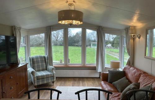 Stunning farm retreat - Photo 5