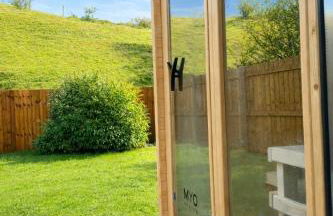 Luxury 3 Bedroom Welsh Valley Retreat With Superfast Wifi - Photo 28