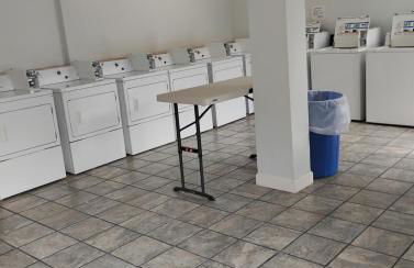 Gated 1 King BR 1 Bath Apt with Full Kitchen 233 - Foto 12