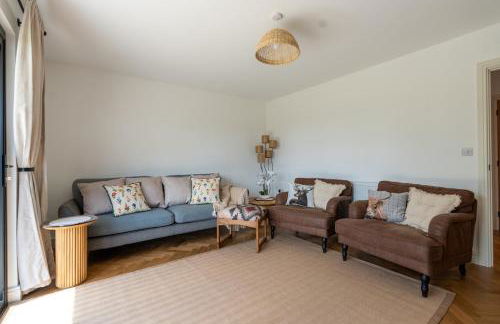 Modern Bungalow Views of Pen y Fan - Photo 14