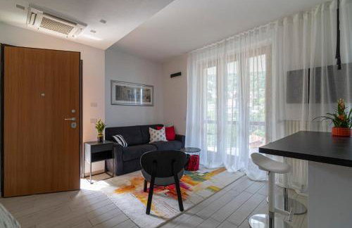 We Lake Como: lake view apartment, feeling home in charming Argegno - Foto 13