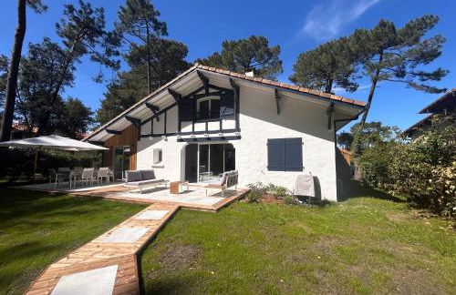 Magnifique Villa proche Golf & Centre d' Hossegor avec Jacuzzi - Foto 1