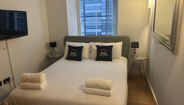 Spacious one bed Quartermile Apartment With Breathtaking Park Views - V Central - Foto 2, Habitación