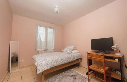 La Perle Rose ONLY WOMEN femmes uniquement - Foto 1