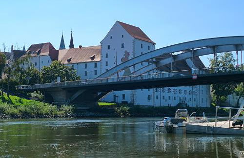 GADD Ferienwohnung # 002 Glück an der Donau # Best Elegant Suite 24#7 Check in - Foto 49