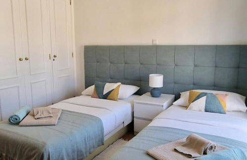 Jasmine apartment next to Meia Praia Beach - Foto 12