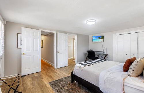 Firefly Hideaway near Riverwalk - Foto 20