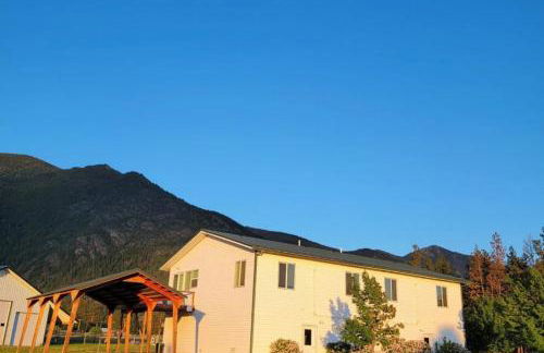 Charming Chalet Close to GNP, Downtown & Game Room! - Foto 37