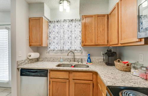 2 BDR with Free Parking! 2M to Broadway! - Foto 16