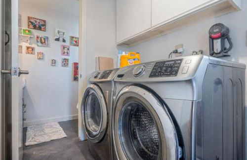 Middlebury Heights with Pool - Foto 17