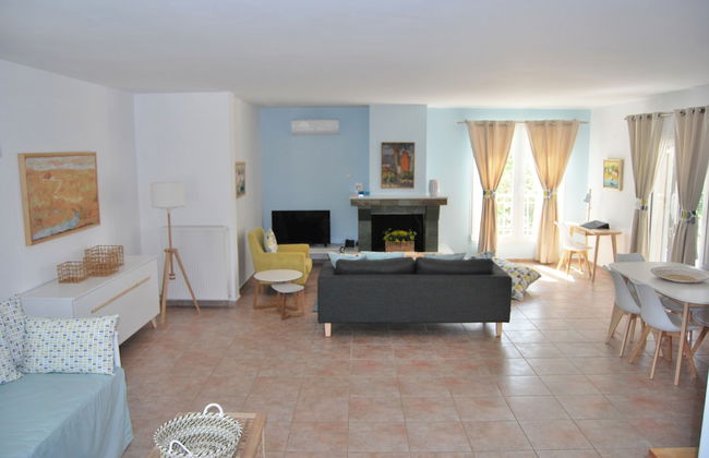 Chrysiida Luxury Suites - Photo 48