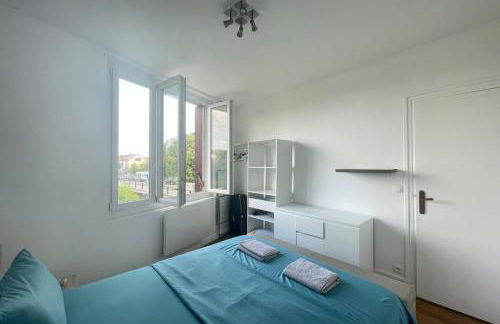 Fil de l'eau Grand T2 rénové - Commerces à pied - Foto 14