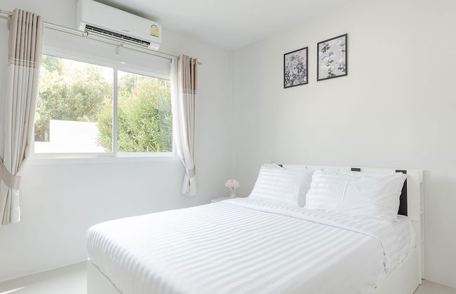 BaanPromphun Pool Villa by BV - Foto 2