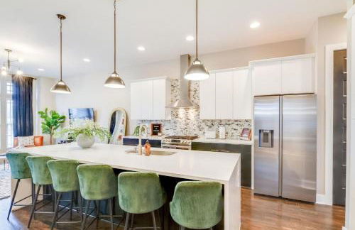 The Ultimate Double Rooftop Deck with Skyline Views - Foto 11