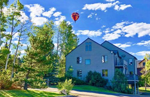 Hike, Ski and Dine Pagosa Springs Getaway! - Foto 27