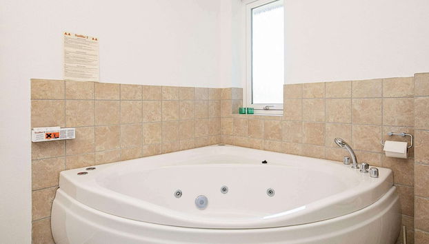6 Person Holiday Home in Fano - Foto 2, Tratamientos de spa