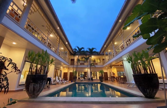 The Royal Seabreeze Pool Villa Pattaya - Foto 2