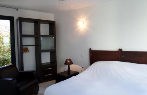 Gîtes " Arromanches" ou "Bord de Mer PMR" 2 chambres en FRONT DE MER à Asnelles , 3km d'Arromanches, 10km de Bayeux - Foto 6