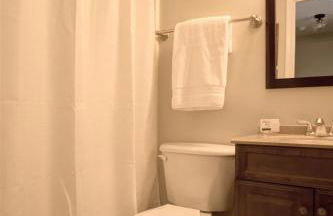 Townhome in Northern Virginia, Close to DC, Pets Okay, Fenced Yard, Fast - Foto 7