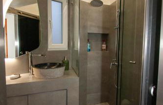 Cozy Penthouse next to Station - Foto 9