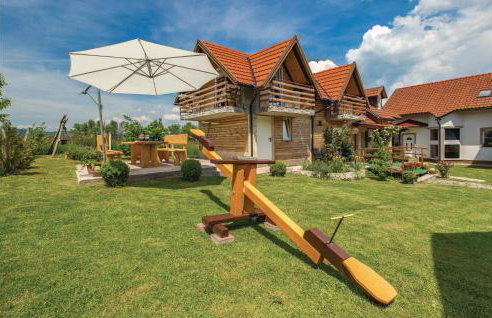 Nice Home In Licko Lesce With Wifi - Photo 1