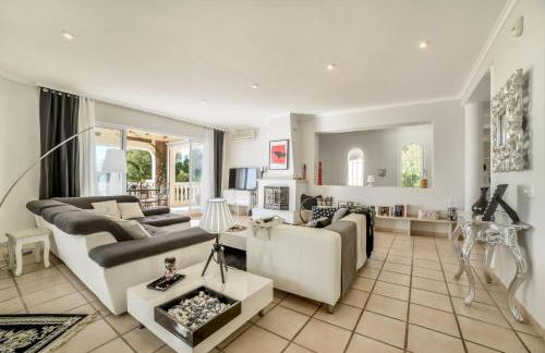 Villa AltaVista with Sea View in Altea Hills - Photo 17