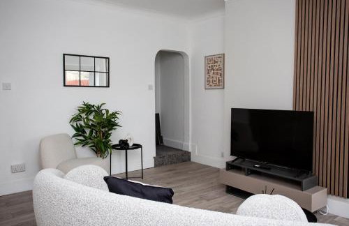 Vacant Nests The Attwood Smart Tv WIFI - Foto 7