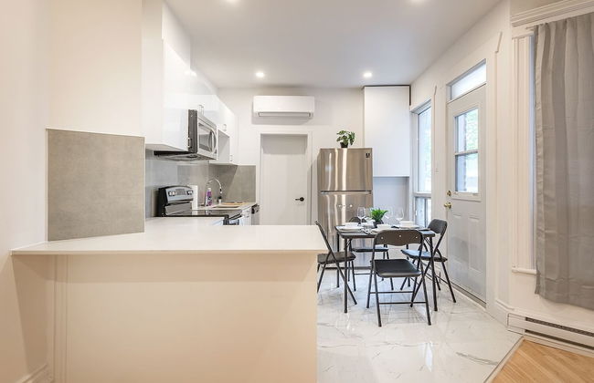 Beautiful Private Bedroom in Mile-End - Foto 47