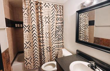 420 Friendly SKYLINE view Downtown Loft FREE Parking - Foto 4