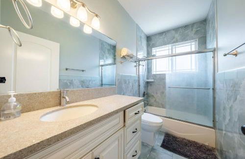 40 ppl 2 houses 13 Bedrooms btw Disney Hollywd - Foto 41