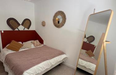 CASA DAHLIA - Charmant appartement équipé avec terrasse, 50m du port - Photo 12