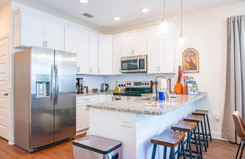 The Prairie Suite Newly Built Upscale Central - Photo 27